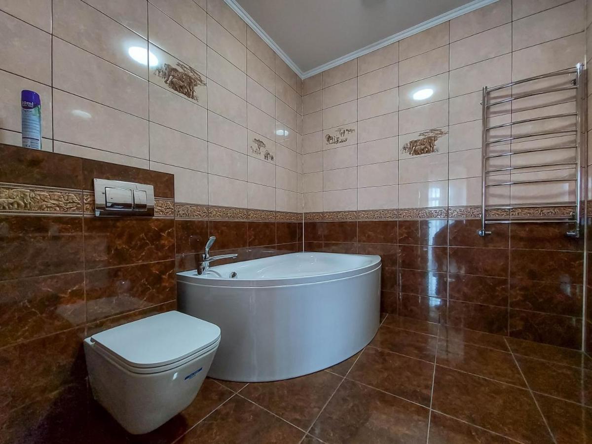 Graff Hotel Дніпро Екстер'єр фото